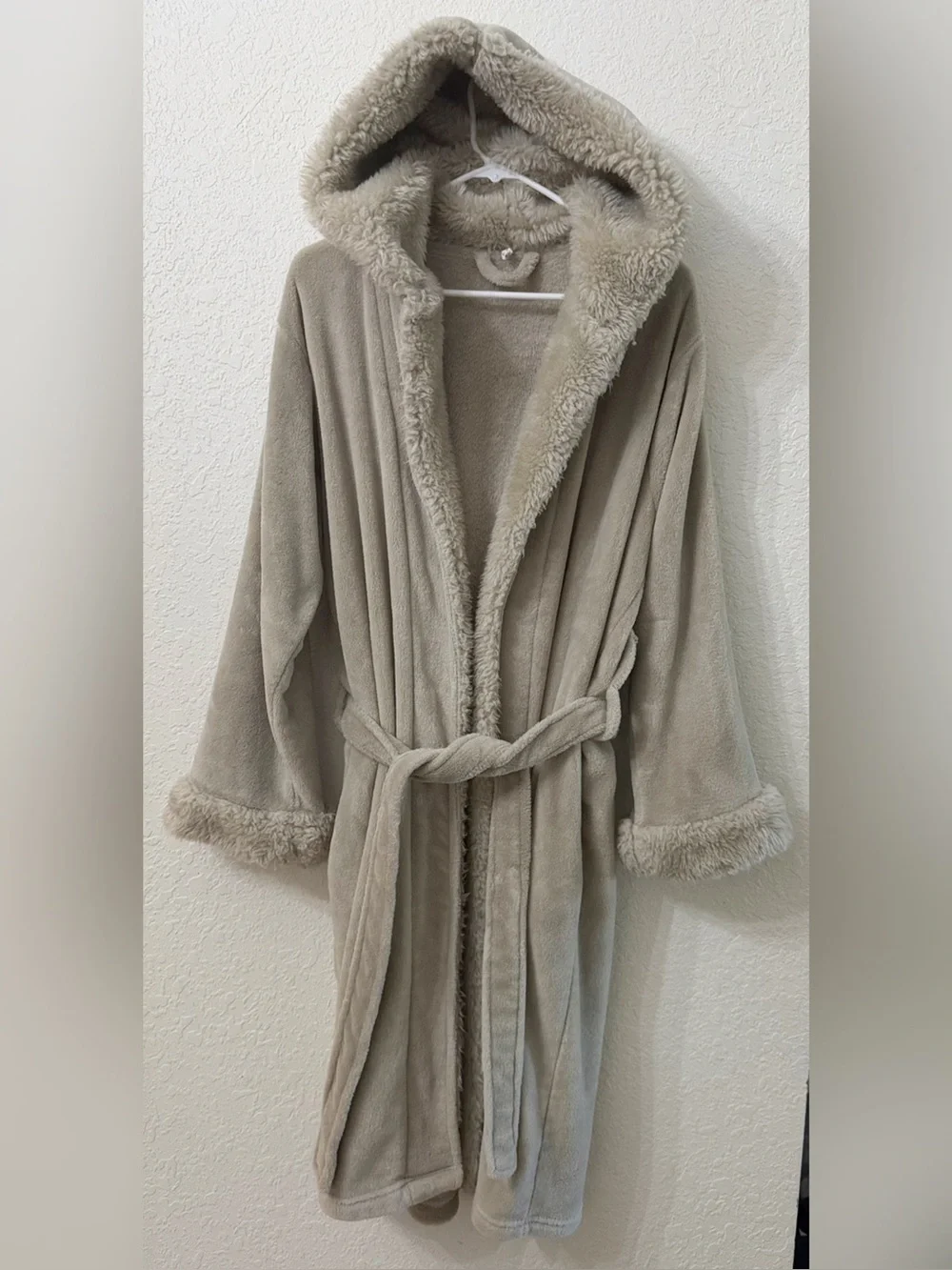Pottery Barn Hooded Ombre Tipped Faux Fur Robe - S/M